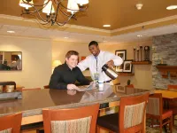 Hampton Inn Charlotte/Matthews - breakfast