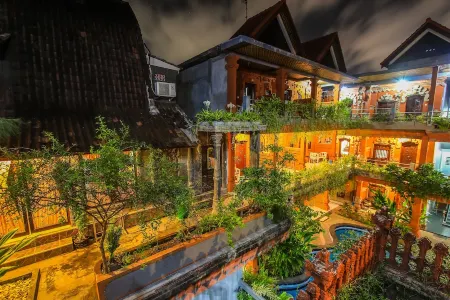 Hotel Lumbung Sari