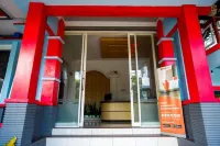 RedDoorz Near Alun Alun Batu