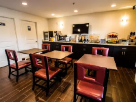 Super 8 by Wyndham Helen Hoteles en Helen