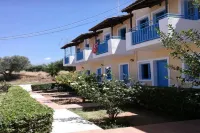 Mareva Apartments Hotel di 