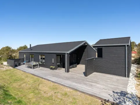 "Helli" - 650m from the Sea