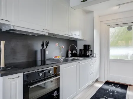 "Majvi" - 300m from the Sea Отели в г. Allinge