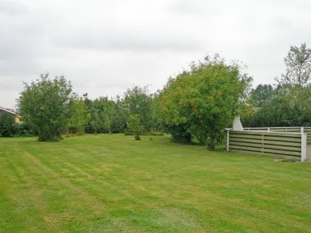 "Odlef" - 12km from the Sea Отели в г. Варде