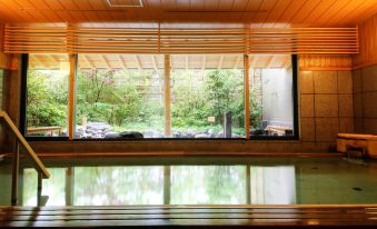 Kyoto Arashiyama Onsen Kadensho (Kyoritsu Resort)