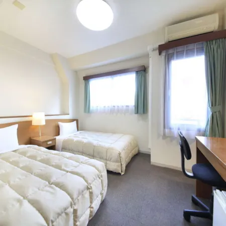Fuchu Urban Hotel