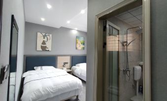 Yinjiang Southwest Business Hotel