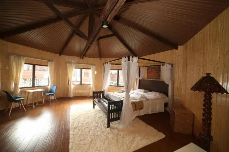 Gayang Friendly Water House Homestay Отели рядом с достопримечательностью «Rasa Ria Reserve»