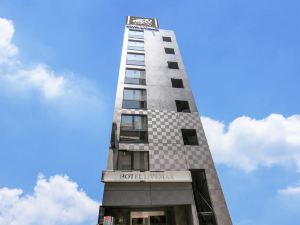 HOTEL LiVEMAX Nihonbashi-Ningyocho