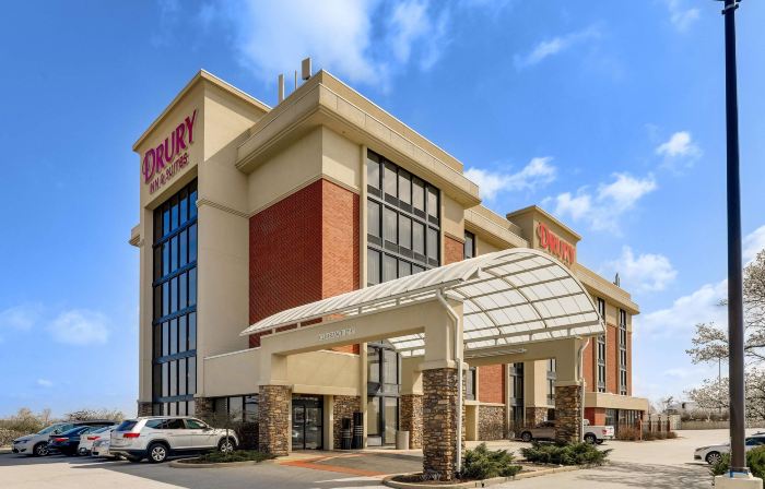 Drury Inn & Suites St. Louis St. Peters