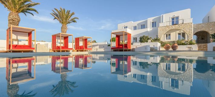 Kallisti Paros Hotels in Náousa