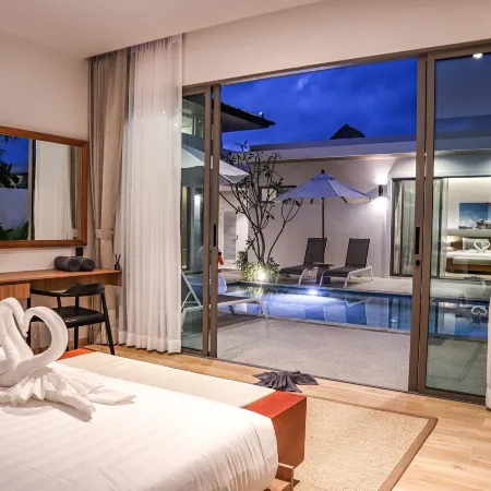 Shambhala Grand Villa by Cozy Lake