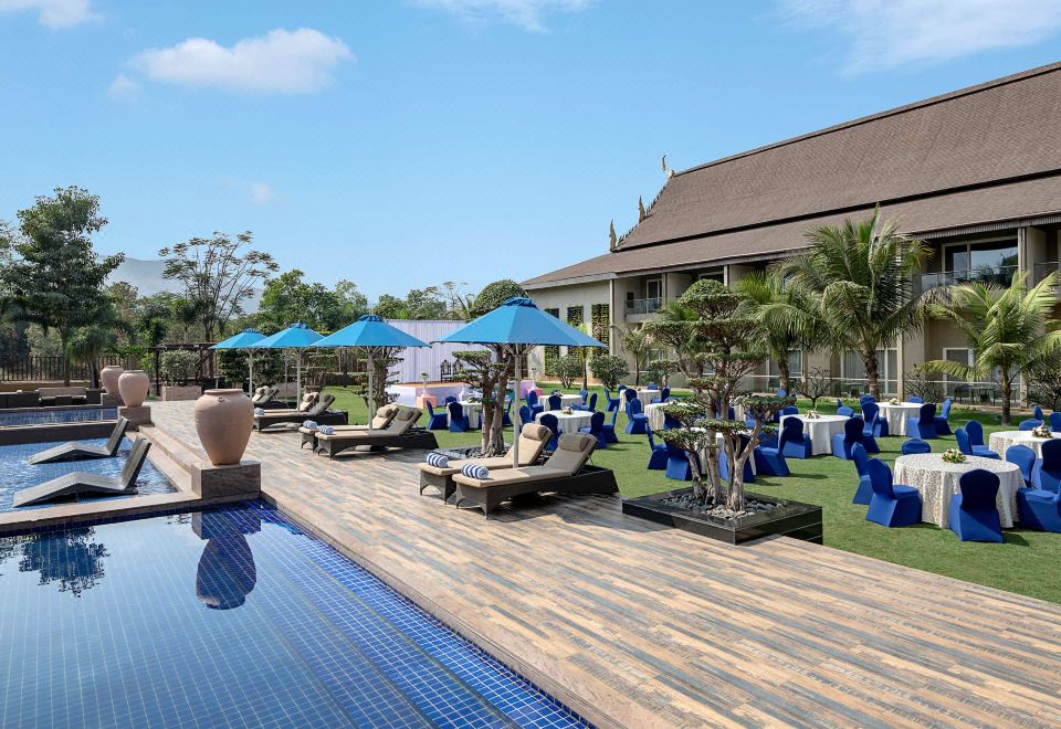 Radisson Blu Resort & Spa KarjatOver view