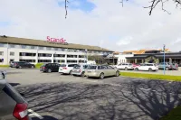 Scandic Helsingborg Nord - ที่มีที่จอดรถ
