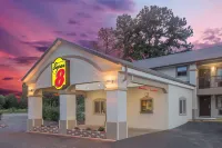 Super 8 by Wyndham Idabel Hotels in Broken Bow