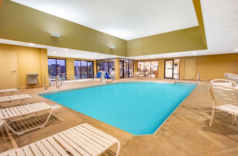 AmericInn by Wyndham Madison West photo 3