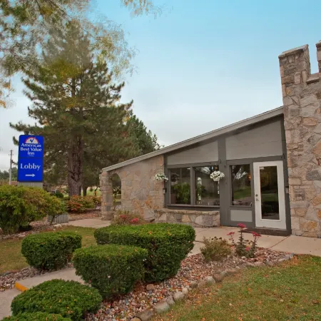 Americas Best Value Inn Lansing