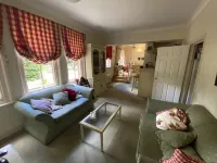 Pickwicks Guest House Hotels in Oxford