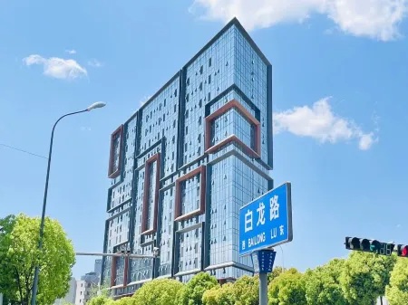 傾城民宿（昆明新迎新城白龍路地鐵站店）