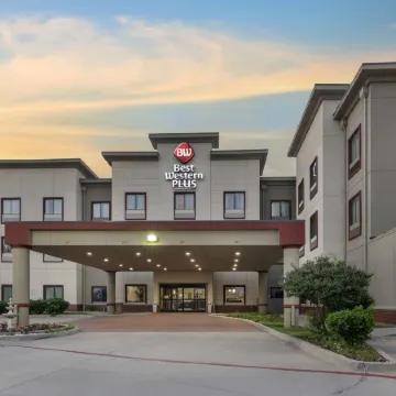 Best Western Plus Texoma Hotel  Suites