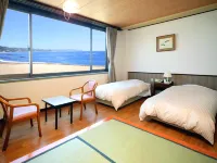 Kamogawa Universe Hotel
