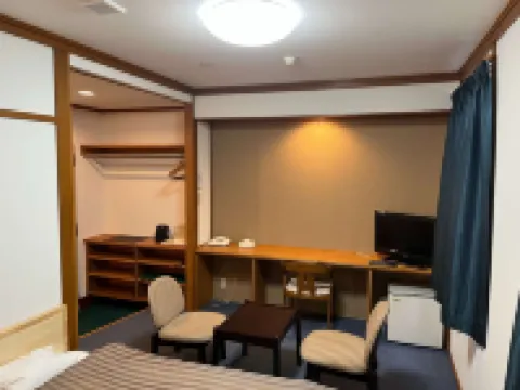 見習騎士城市酒店 黑部市酒店