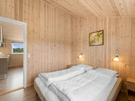 "Clement" - 500m to the Fjord