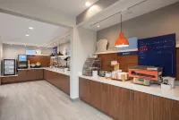 Holiday Inn Express BOTHELL by IHG - Desayuno