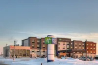 Holiday Inn Express & Suites Moose Jaw Hotels in 