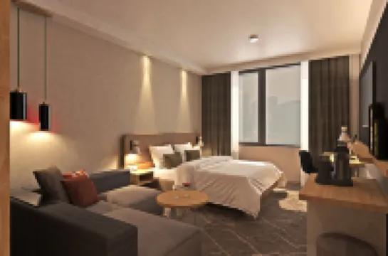 Holiday Inn EINDHOVEN AIRPORT by IHG