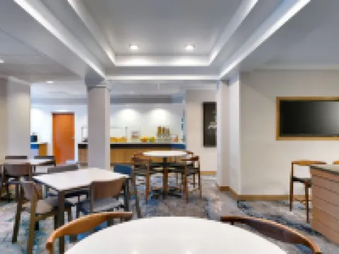 Fairfield Inn & Suites by Marriott Albany Hotels in Dougherty County
