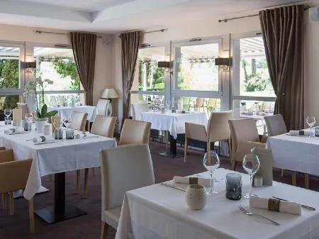 Ibis Styles Sarrebourg Отели в г. Нидероф