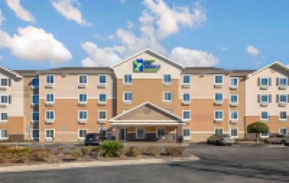 Extended Stay America Select Suites - Jacksonville - North Hotels near Seafarers Marina