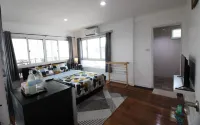 Baan Khunphiphit Homestay : Hotels in 