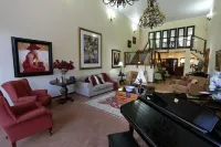 Shangri-La Manor Hotels in Wilderness