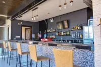 Best Western Plus Hotel Subic - bar
