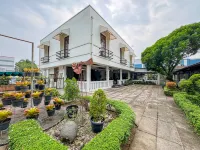 Hotel Padang Hotels in 