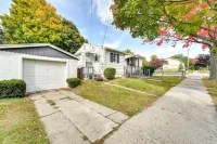 Ludington Vacation Rental - Walk to Lake Michigan! - 3-Star