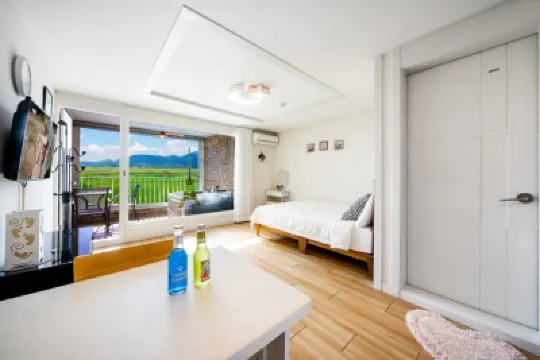 Ganghwado Noeul Spa Pension Отели в г. Канхвадо