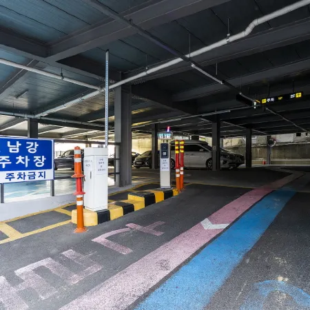 Jinju Golden Tulip Hotel Namgang