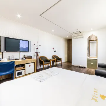Nostalgia Hotel Hotels near Paju Premium Outlets