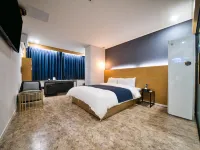 Hotel Adele in Gyeongju Hotels near Baengnyulsa Temple