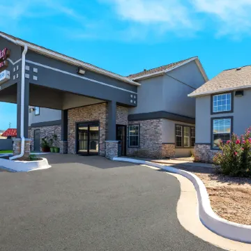 SureStay Plus Hotel by Best Western Tulsa East