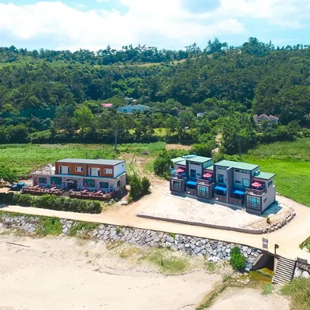 Namhae South Marine Spa Pension