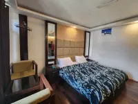 Hotel de Apple Hotels in Srinagar