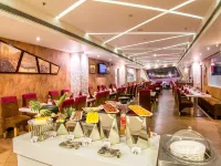 Hotel Rockdale Hotels near Visakhapatnam Juction Railway Station