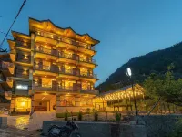 The Social Stays Manali Formerly ArtBuzz Hotels in Kullu District