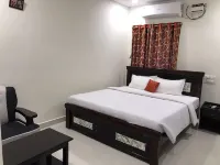 Sri Kamakshi Bhavan