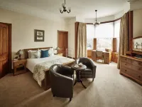 Tali Ayer Hoteles en Nairn