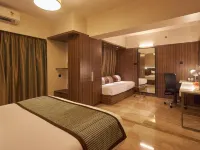 Residency Sarovar Portico Mumbai Hotels in der Nähe von Strand Aksa